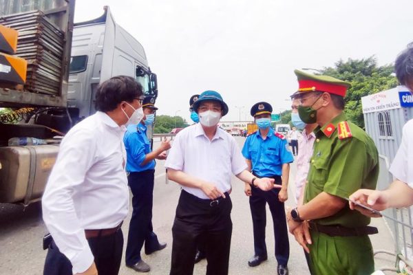 Chủ tịch UBND TP Hà Nội Chu Ngọc Anh đã thị sát đoạn tuyến đường Vành đai 3